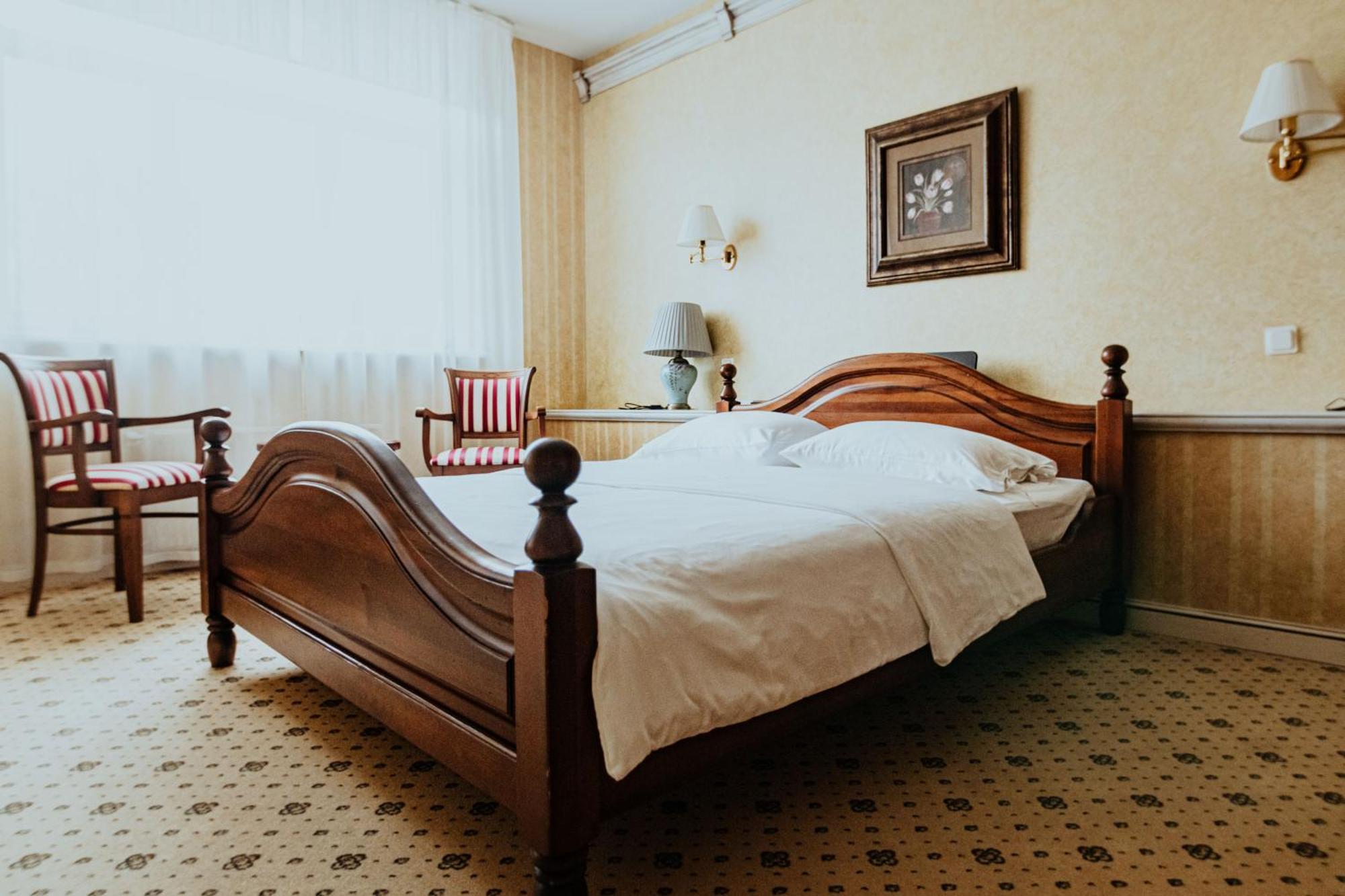 Piena muiža - Berghof Hotel&SPA Sieksate Kamer foto