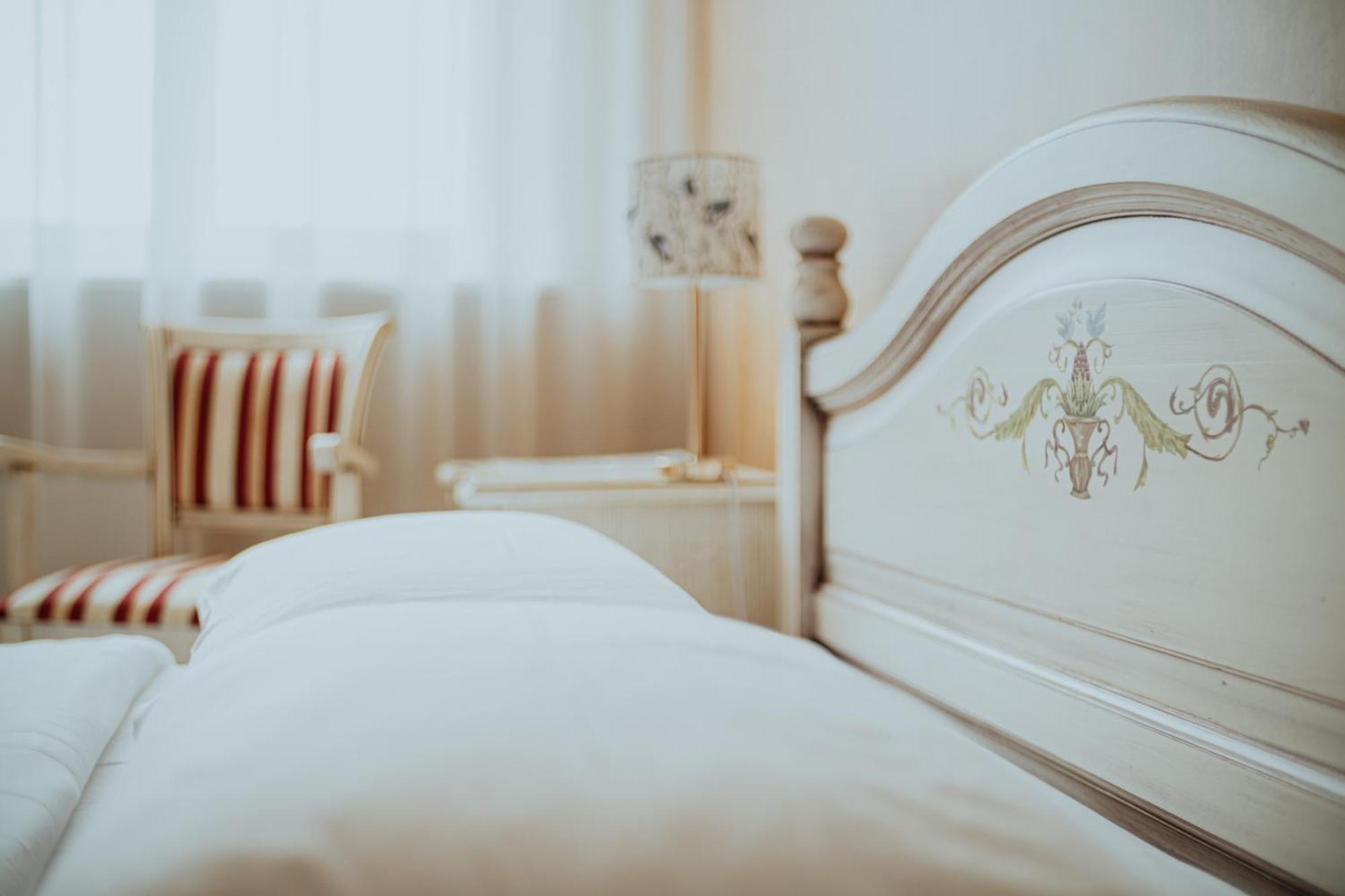 Piena muiža - Berghof Hotel&SPA Sieksate Kamer foto